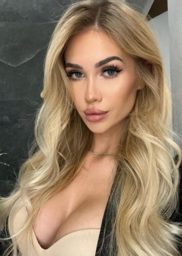 Алиса, Г. Белогорск